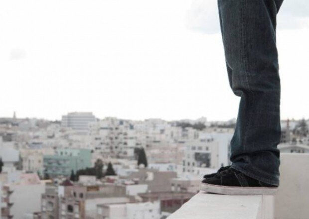 Azərbaycanda intihara cəhdin QARŞISI ALINDI