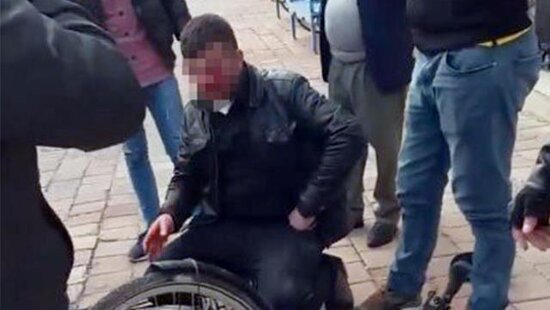 17 yaşlı qıza təcavüz etmək istədi - KÜÇƏDƏ DƏHŞƏT - VİDEO