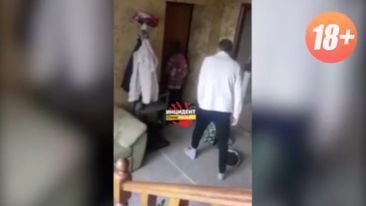 Ata uşaqların başından tutub üzü üstə yerə çırpdı - VİDEO