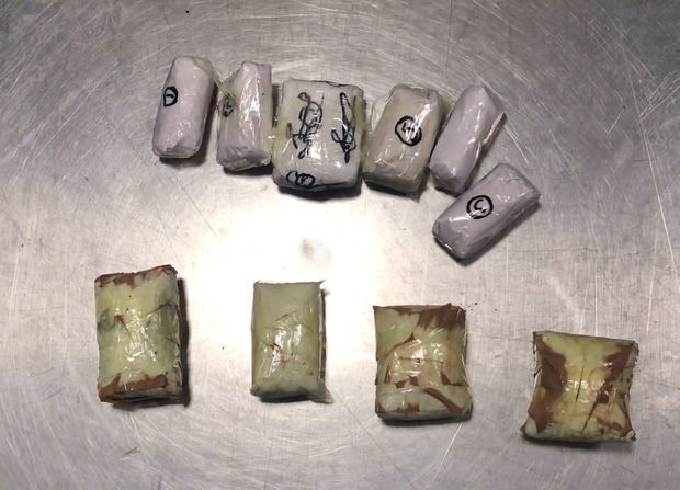 Пресечена контрабанда в страну бриллиантов на сумму 500 тыс. манатов - ВИДЕО