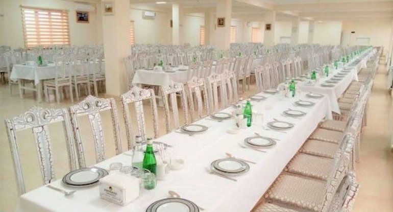 Koronavirusdan ölən ərinə “40 mərasimi” təşkil etmək istədi