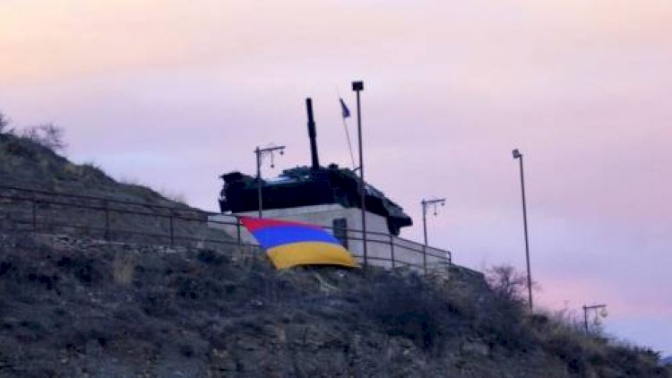 Şuşanın girişində Albert Aqarunovun vurduğu tankın abidəsi kimin nəzarətindədir?