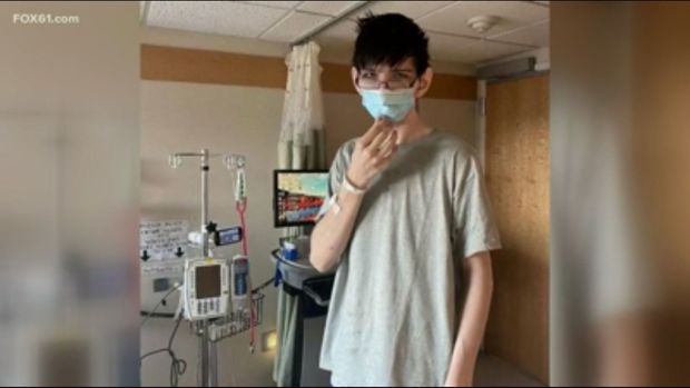 Заражение коронавирусом спасло жизнь юноши - ФОТО/ВИДЕО