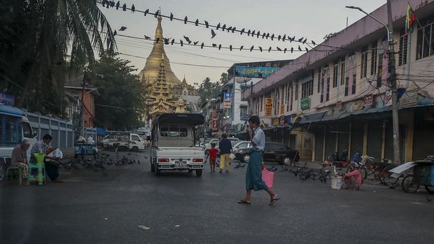 США грозят Мьянме санкциями