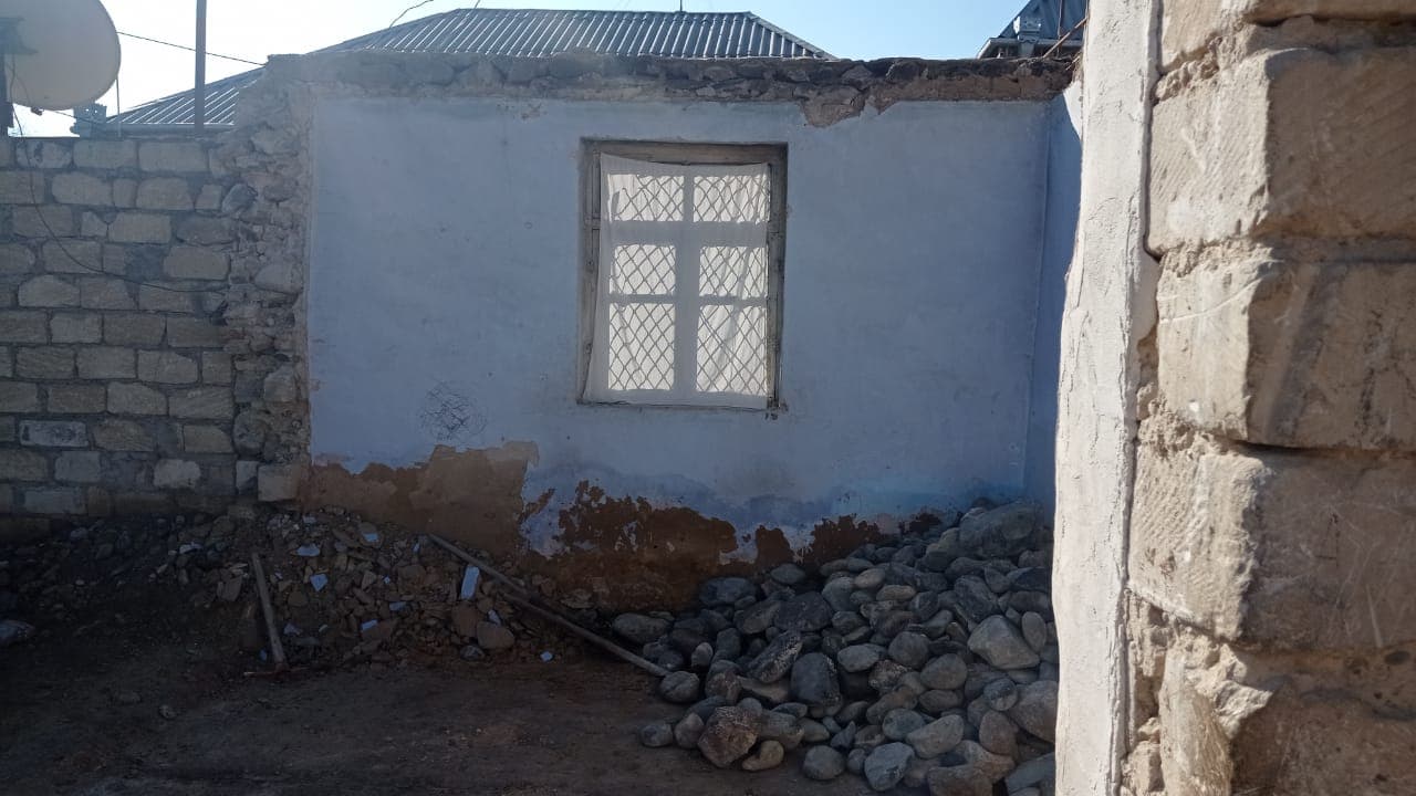 Yağış suları vətəndaşa məxsus evi yudu - FOTO