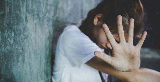 ŞOK OLAY: 10 yaşlı qıza təcavüz edib, ürəyindən BIÇAQLADI - FOTO