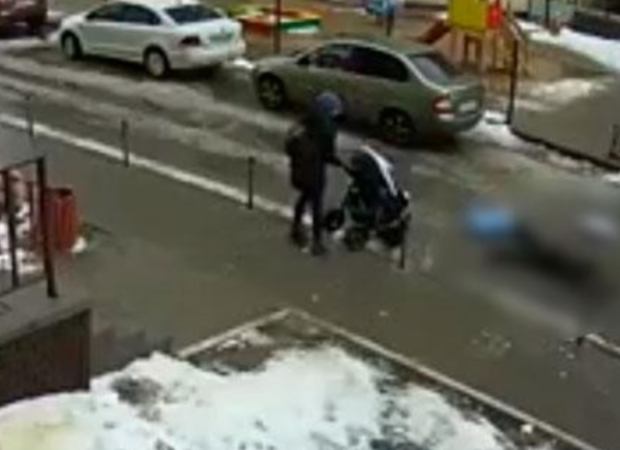 DƏHŞƏTLİ HADİSƏ: 7-ci mərtəbədən 5 aylıq körpənin üstünə düşdü