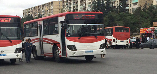 Azərbaycanda avtobusda maskaya görə DAVA DÜŞDÜ - VİDEO