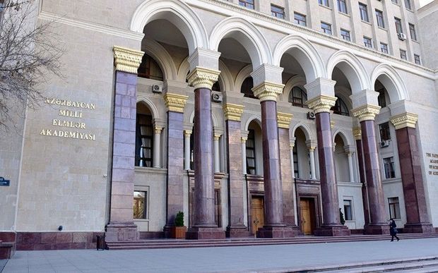 AMEA-da yeni direktor iki şöbə müdirini və elmi katibi vəzifəsindən azad etdi
