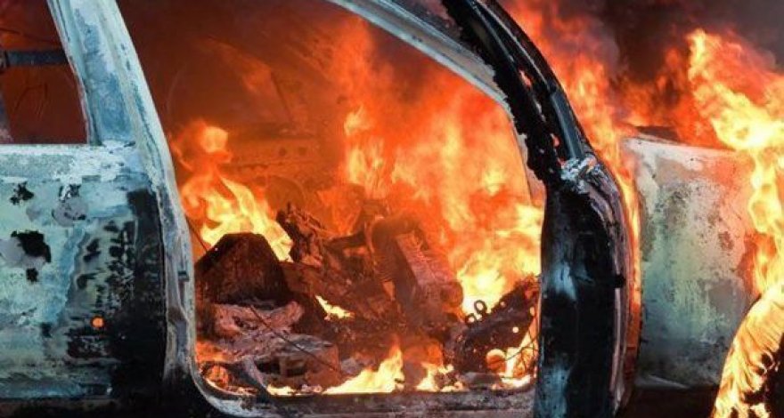 В Гедабекском районе сгорел автомобиль