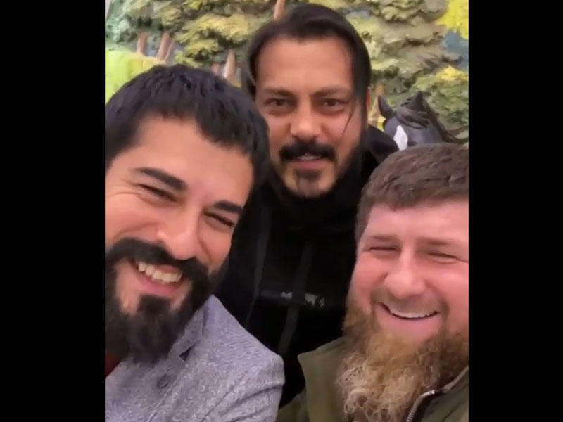 Zabit Səmədov Burakı Ramzan Kadırovla görüşdürdü - VİDEO