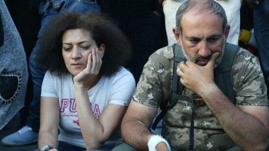 Sərxoş arvadı Paşinyana GÖRÜN NƏLƏR DEDİ: 