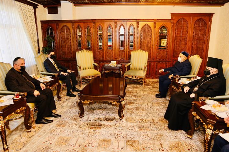 QMİ sədri İsrail səfirini qəbul edib