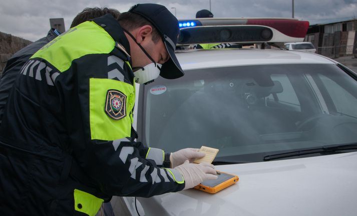 Şəmkirdə avtoxuliqanlıq edən şəxslər saxlanılıb-VİDEO