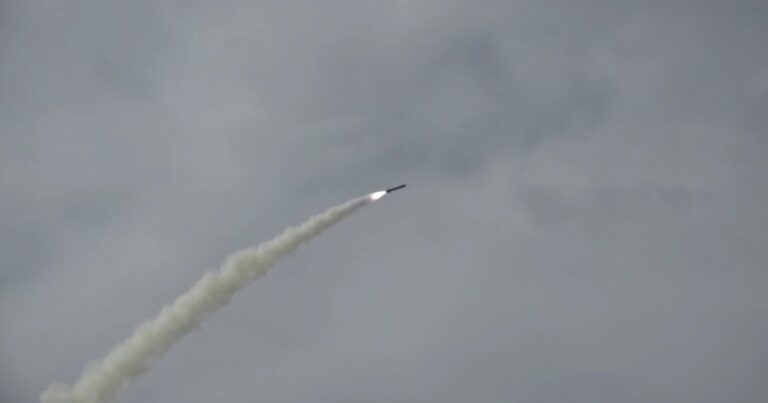 Pakistan “Babur”u sınaqdan keçirdi - VİDEO