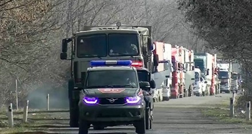 При содействии миротворцев в Шушу доставлены стройматериалы