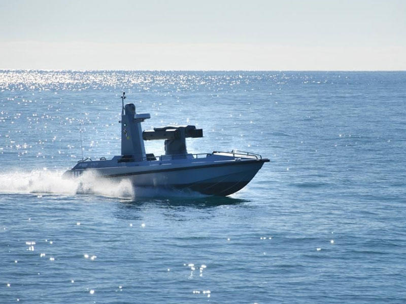 Türkiyənin ilk pilotsuz silahlı qayığı suya buraxıldı - FOTO