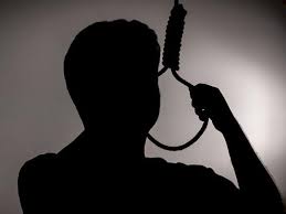 Bakıda 27 yaşlı gənc özünü asdı