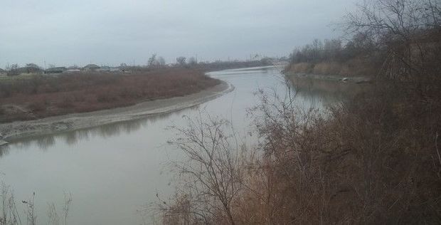Kürdə suyun səviyyəsi sürətlə azalır - FOTO
