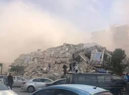 Zəlzələni anbaan görüntüyə aldı - Video