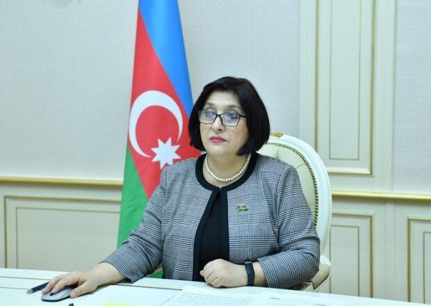 Sahibə Qafarova köməkçisini İŞDƏN ÇIXARDI