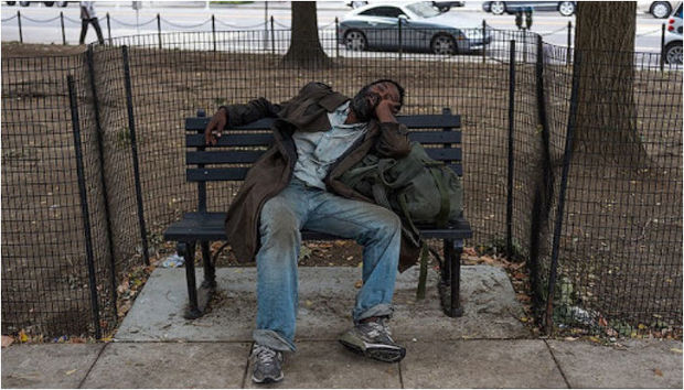 “Bomj”ları qətlə yetirən gənc saxlanıldı