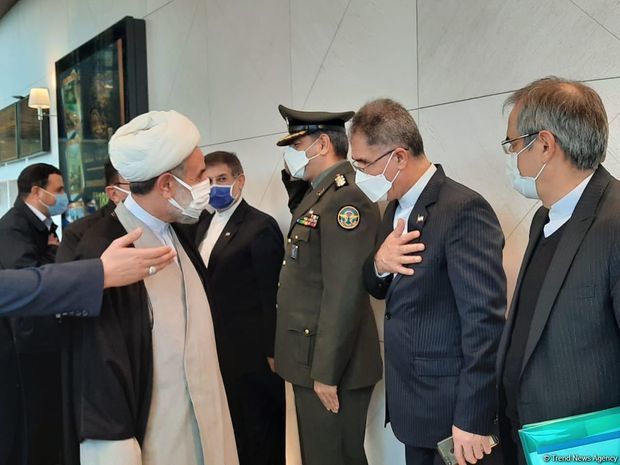 В Азербайджан прибыла делегация парламента Ирана - ФОТО