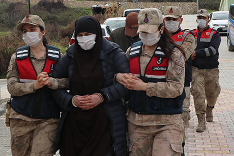 Türkiyədə saxlanılan İŞİD-çi rus qadın İnterpolun axtarışında olub