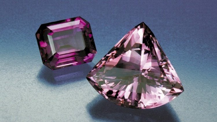 24 milyonluq brilliantı alnına taxdı - Maraqlı səbəb + Fotolar