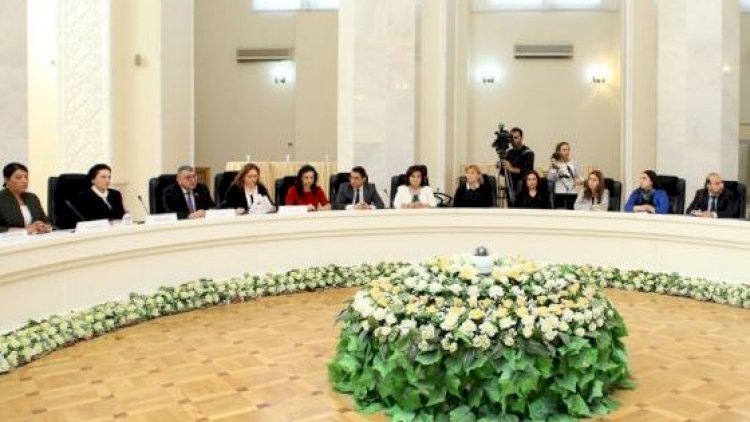 Dövlət Komitəsi yanında İctimai şuranın 11 nəfərdən ibarət yeni tərkibi açıqlandı - SİYAHI