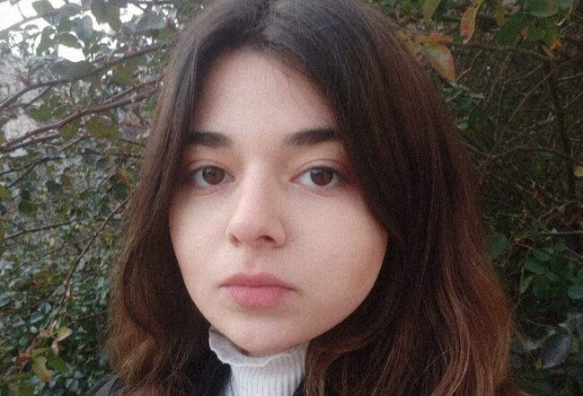 Sevil Atakişiyevanın qəbri boş xonçalarla bəzədilib - VİDEO