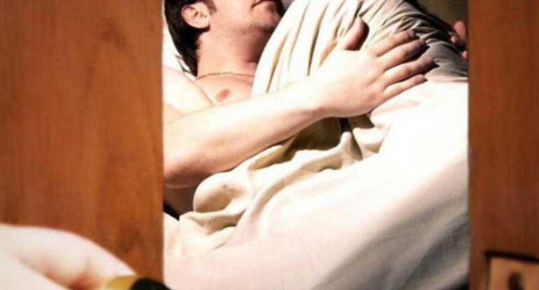 Küçədə öldürülən 3 uşaq anası bağlı SİRLƏR AÇILDI - Başqa kişi ilə eşq yaşayırmış...