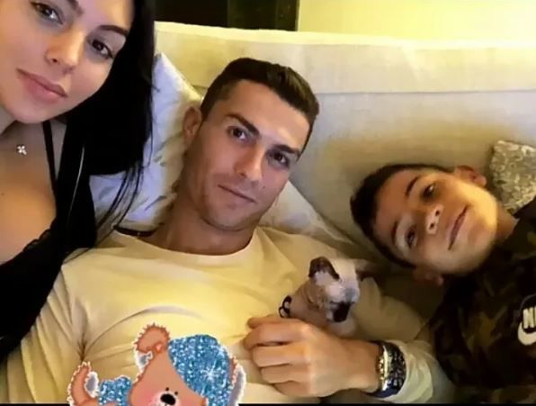 Ronaldunun pişiyi xəsarət aldı və şəxsi təyyarə ilə müalicəyə getdi – FOTO