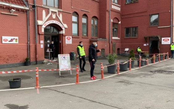 Almaniyada beş məscid bağlandı