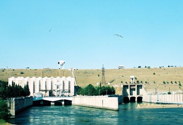 40 illik su anbarı qəzalı vəziyyətdən çıxarılır - FOTO/VİDEO