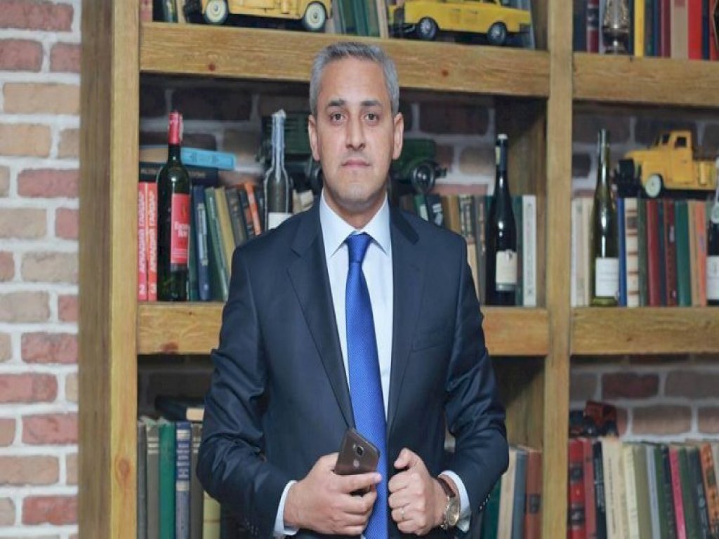 Bələdiyyə sədri ittihamları qəbul etmir: Saxta arayışlarda imzam olmayıb