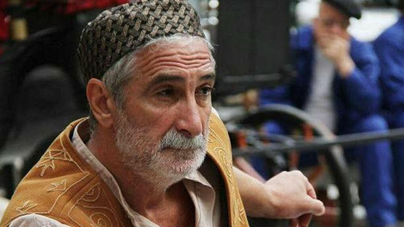 Əməkdar artist beyin infarktı keçirdi