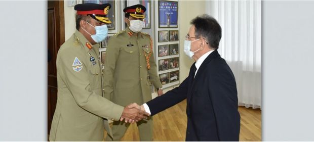 Мадат Гулиев принял председателя Объединенного комитета начальников штабов Пакистана