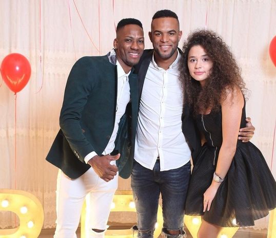 Kubalı boksçu azərbaycanlı xanımla nişanlandı - FOTO/VİDEO