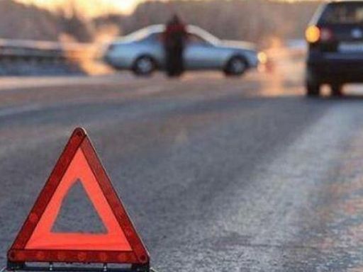 Abşeronda iki avtomobil toqquşdu: bir nəfər xəstəxanaya düşdü