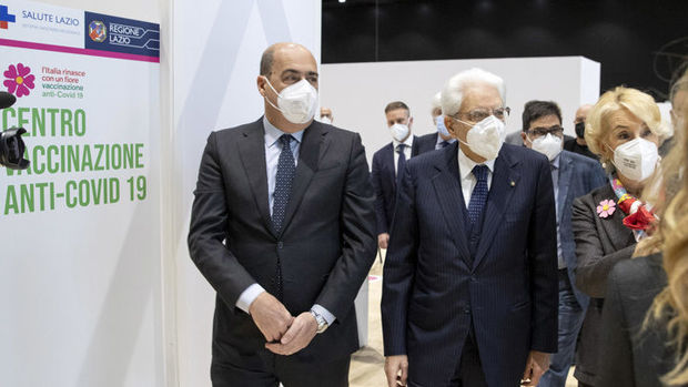 İtaliya prezidenti koronavirusa qarşı peyvənd edildi - FOTO