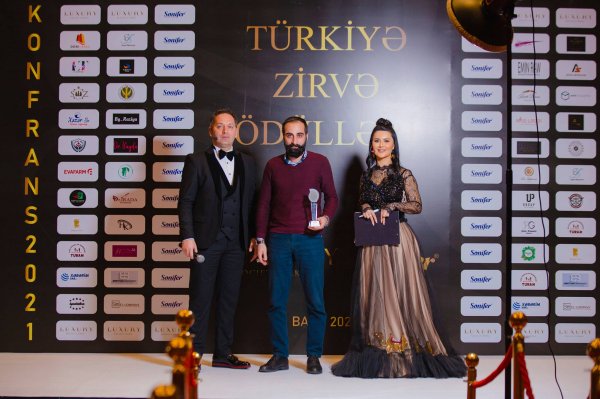 Elşən Gəncəvi “Luxury Society” layihəsində Mükafata layiq görülüb - FOTOLAR