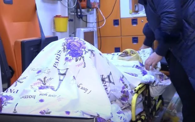 Мать молодого человека, на которого покушалась семья возлюбленной, рассказала подробности - ВИДЕО