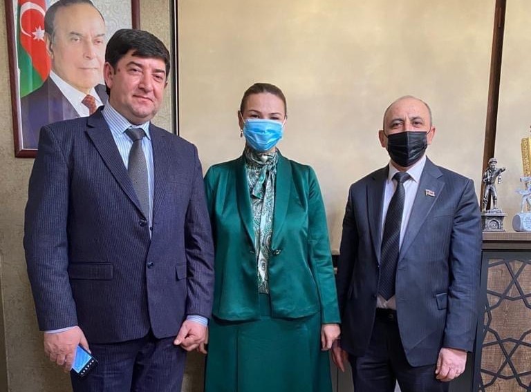 Qənirə Paşayeva Aşıq Ələsgərin nəticəsi Xətai Ələsgərlə görüşüb