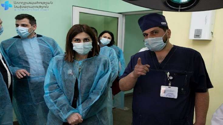 “210 cəsədin kimliyi müəyyən edilməyib” - Erməni nazir