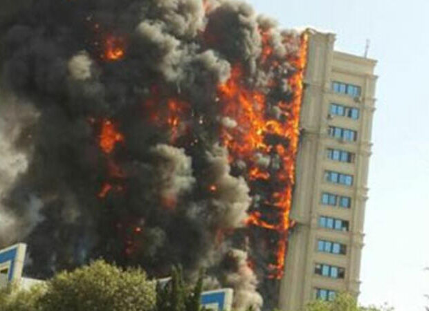 Bakıda 15 nəfərin yanaraq öldüyü binada QORXUNC HADİSƏ