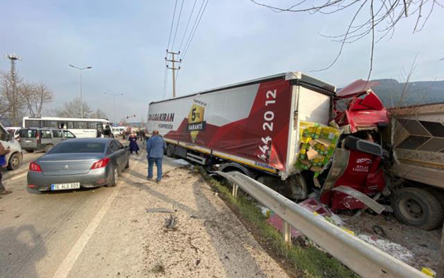 Türkiyədə ağır qəza, ölənlər və yaralananlar var - Fotolar