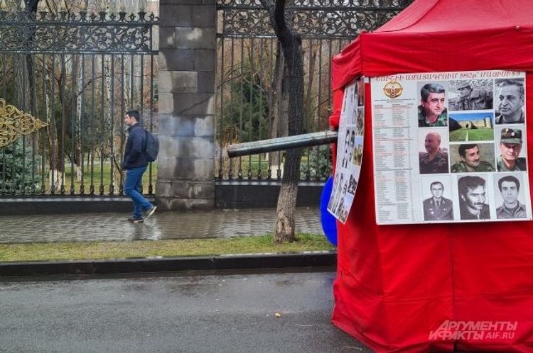 AİF-in İrəvandan reportajı: Erməni komandirlər rəhbərliyin əmrlərinə tüpürürdü, Azərbaycanlılar havada allahlıq edirdi...