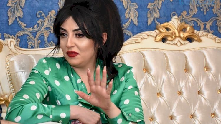 Afət Fərmanqızıdan böyük tərbiyəsizlik: “Ölüsü-dirisi qəbirdə itlə yatsın”