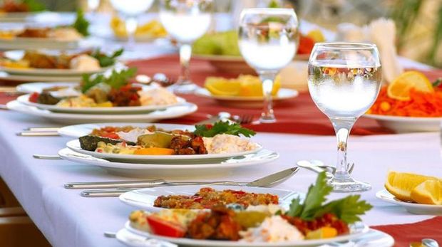 Ad günü məclisi təşkil etmək baha başa gəldi: 17 nəfər cərimələndi